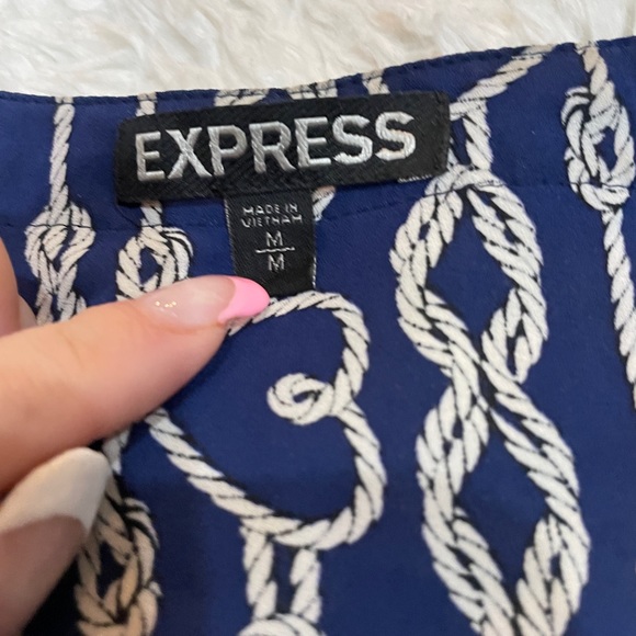 Express tunic top - Picture 2 of 6